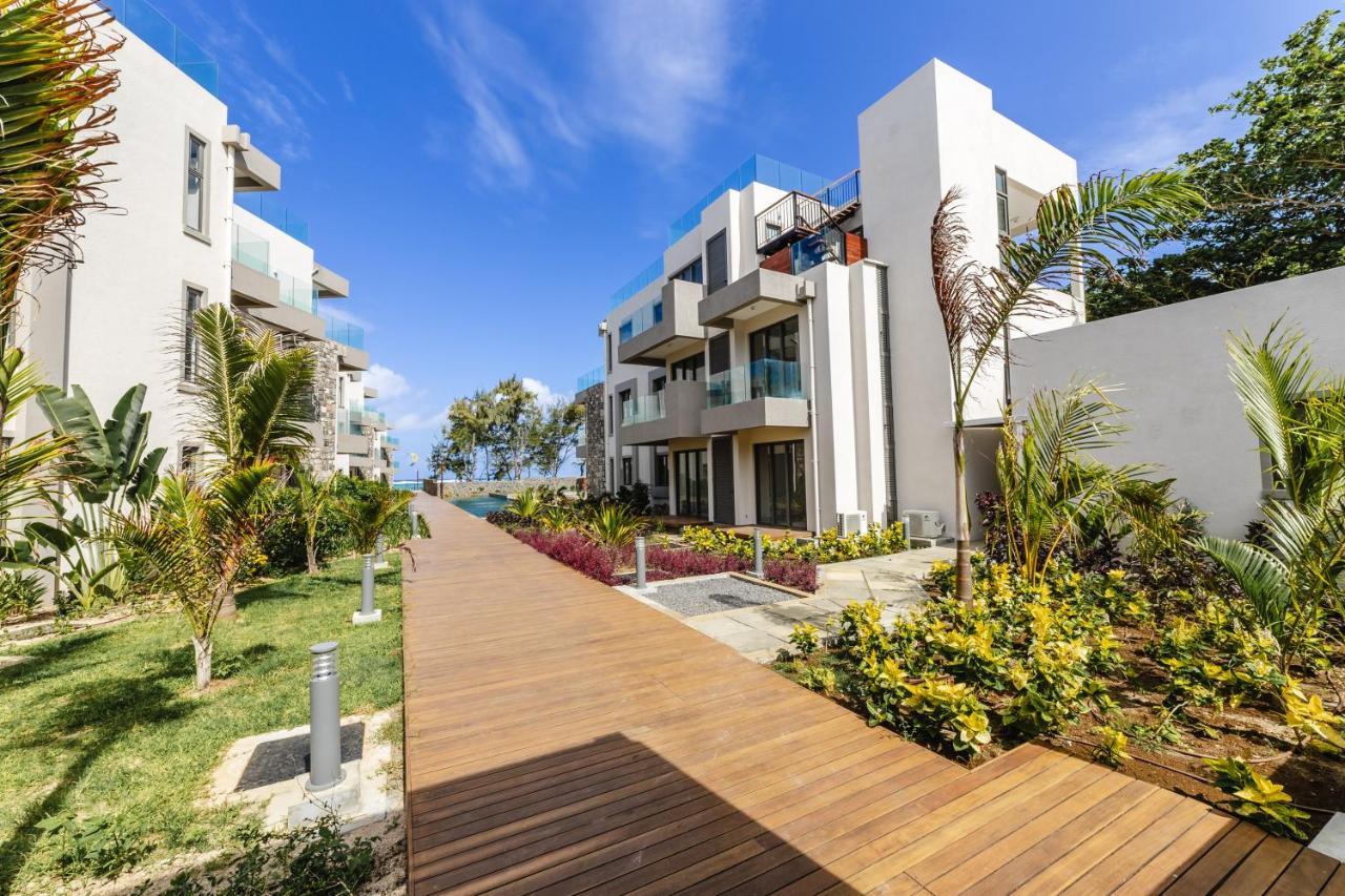 Ocean Terraces Apt A1 - Your Beachfront Bliss - Brand New Poste Lafayette 외부 사진